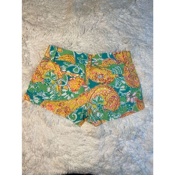 Lilly Pulitzer Floral Shorts Size 0 - Picture 2 of 7